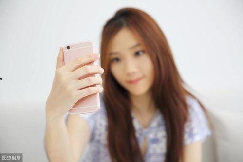 女友暴露照片朋友圈,朋友圈中的女友照片风波